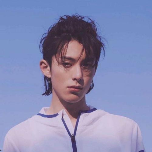 王鹤棣爆料新闻视频,揭秘娱乐圈幕后真相